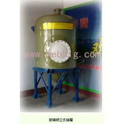 優(yōu)質(zhì)的玻璃鋼立式儲罐，優(yōu)質(zhì)玻璃鋼立式儲罐供應(yīng)商 興泰