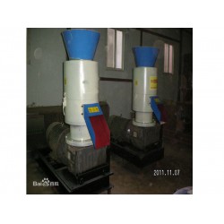 【廠家推*】顆粒機(jī)低價(jià)出售，廠家直銷，歡迎咨詢。不要錯(cuò)過