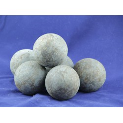 耐磨鋼球廠家專業(yè)生產(chǎn)，品質(zhì)全國*保*
