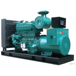 供應(yīng)鄭州超優(yōu)惠的800KW康明斯柴油發(fā)電機組，康明斯