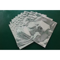 防靜電鍍鋁袋，專業(yè)生產(chǎn)防靜電阻隔包裝，電子產(chǎn)品包裝