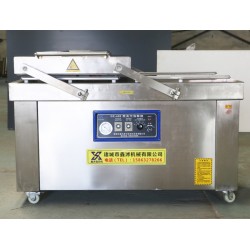 廠家定制帶湯汁產(chǎn)品真空包裝機(jī)，人參酒真空包裝機(jī)