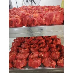 做牛肉加工設(shè)備，生產(chǎn)牛肉的機器，醬鹵牛肉生產(chǎn)設(shè)備和配方